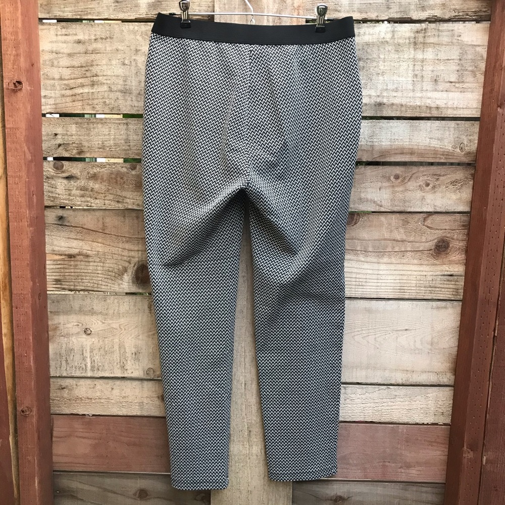 Soho Chevron Pants - Picture 5 of 6